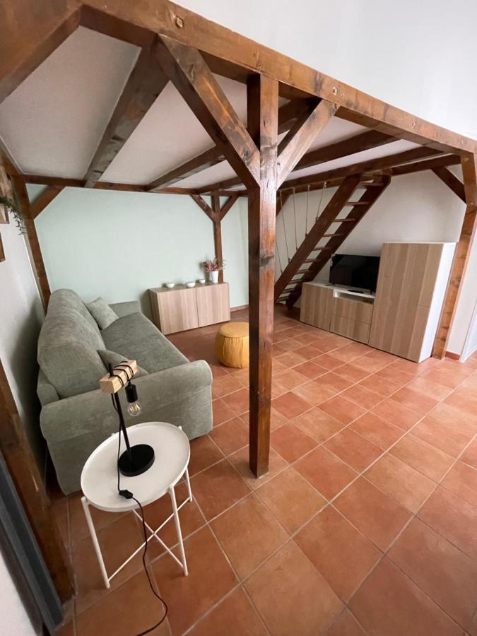 La Casa Di Santa' Apartment Napoli Bagian luar foto