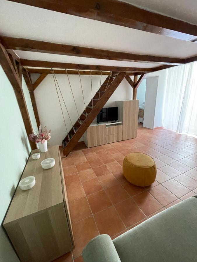 La Casa Di Santa' Apartment Napoli Bagian luar foto